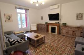 9 room, 262m2 Hamlet house for sale in Faugeres - 695 000 € *