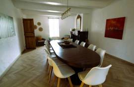 9 room, 262m2 Hamlet house for sale in Faugeres - 695 000 € *