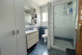 LARGE TOWNHOUSE WITH COMMUNAL POOL IN THE CENTRE OF BENIJOFAR
