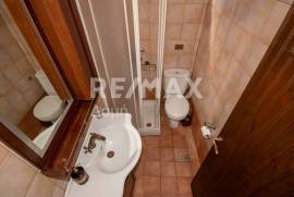 Building 210 sq.m for sale