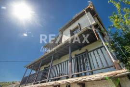 Building 210 sq.m for sale