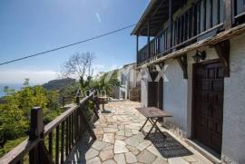 Building 210 sq.m for sale
