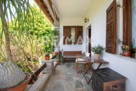 House 243 sq.m for sale