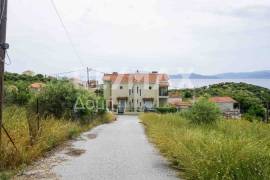 Plot 550 sq.m for sale