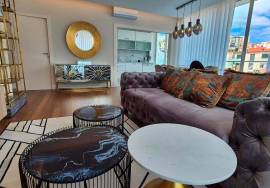 Furnished Apartment - 3 Bedrooms in Plaza Madeira, Funchal