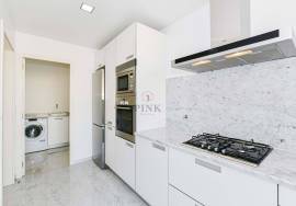 Furnished Apartment - 3 Bedrooms in Plaza Madeira, Funchal