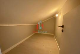 Refurbished 1+2 bedroom villa Benavente