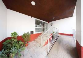 Spacious 1 bedroom apartment well located- Quinta da Malata , Portimão