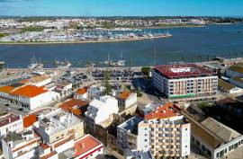 Luxury Apart Hotel project with 23 apartments, pool and bar, located in the riverside area of Portimão