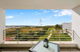 1 Bedroom Apartment with Garage in Luxury Condominium with Outdoor and Indoor Pool, Gym and Exquisite Leisure Areas - Portimão