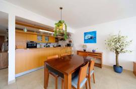 1 Bedroom Apartment with Garage in Luxury Condominium with Outdoor and Indoor Pool, Gym and Exquisite Leisure Areas - Portimão
