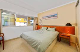 1 Bedroom Apartment with Garage in Luxury Condominium with Outdoor and Indoor Pool, Gym and Exquisite Leisure Areas - Portimão
