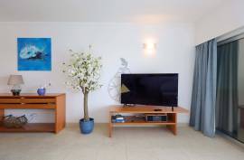 1 Bedroom Apartment with Garage in Luxury Condominium with Outdoor and Indoor Pool, Gym and Exquisite Leisure Areas - Portimão