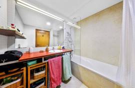 1 Bedroom Apartment with Garage in Luxury Condominium with Outdoor and Indoor Pool, Gym and Exquisite Leisure Areas - Portimão