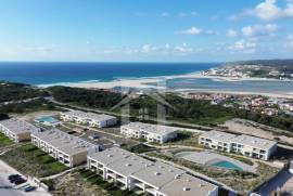 Apartamento T3 em Condomínio Fechado com Vista para a Lagoa de Óbidos