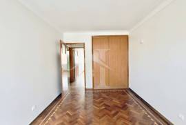Apartamento T3 no Centro da Parede
