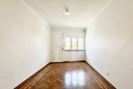 Apartamento T3 no Centro da Parede