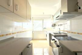 Apartamento T3 no Centro da Parede