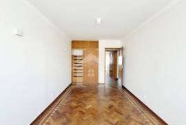 Apartamento T3 no Centro da Parede