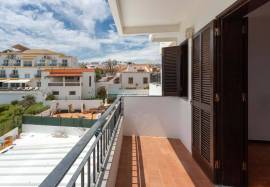 0 bedroom apartment with sea view located in downtown Albufeira, just a few meters from Peneco Beach