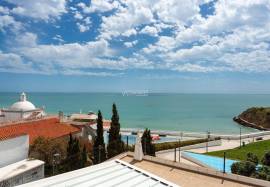 0 bedroom apartment with sea view located in downtown Albufeira, just a few meters from Peneco Beach