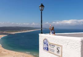 3-Bed Beach Apartment | Nazaré Portugal