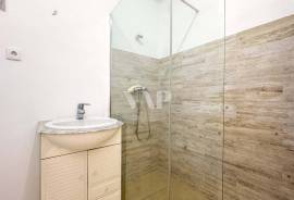 4 Bedroom Apartment with Large Terrace in Quarteira