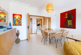 2 Bedroom Apartment with Pool on the Terraces of Pinhal, Vilamoura