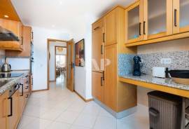 2 Bedroom Apartment with Pool on the Terraces of Pinhal, Vilamoura