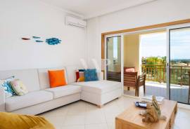 2 Bedroom Apartment with Pool on the Terraces of Pinhal, Vilamoura