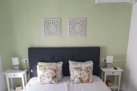 Beautiful Bijou Townhouse
