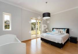 ALBUFEIRA - VILLA - 4 BEDROOMS - SWIMMING POOL - SEA VIEW