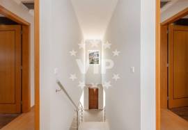 ALBUFEIRA - VILLA - 4 BEDROOMS - SWIMMING POOL - SEA VIEW