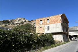 Excellent House To Finish for Sale In Reggio Calabria