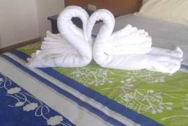 Excellent Beachfront Hotel 15 beds for Sale In Manabi