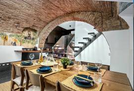 Luxury 2 Bed Duplex Apartment for Sale In Milan