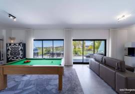 Modern Townhouse with Stunning Sea Views, Meia Praia, Lagos