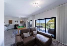 Modern Townhouse with Stunning Sea Views, Meia Praia, Lagos
