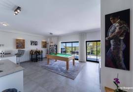 Modern Townhouse with Stunning Sea Views, Meia Praia, Lagos