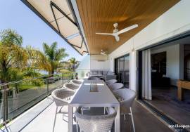 Modern Townhouse with Stunning Sea Views, Meia Praia, Lagos