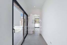 New 3 bedroom villa in Portimão