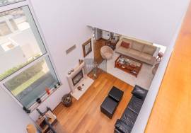Stunning luxury 5-bedroom villa, located in the prestigious area of Alto Lagoal, Caxias - Oeiras Stunning luxury 5-bedroom villa, located in the prestigious area of Alto Lagoal, Caxias - Oeiras