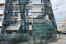 Hotel undergoing renovation - Faro Hotel undergoing renovation - Faro