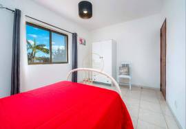 Prestige for Home – Luxury 4 bedroom villa with pool, garden, barbecue - in Quarteira
