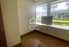 Commercial property Vila Nova de Famalicão Delães