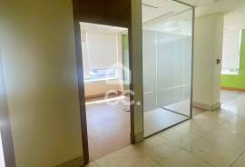 Commercial property Vila Nova de Famalicão Delães