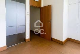 Commercial property Vila Nova de Famalicão Delães