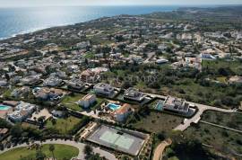 Monte Lemos – Contemporary Coastal Living in Praia da Luz, Lagos