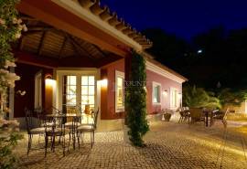 Monchique – Estate with two Villas, breathtaking mountain views and private pools