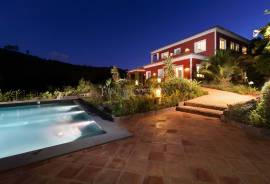 Monchique – Estate with two Villas, breathtaking mountain views and private pools